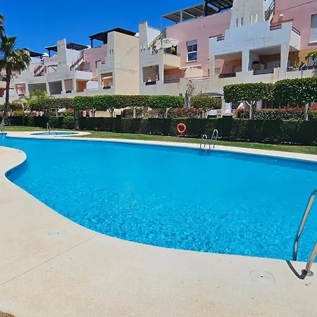 Apartment Paraiso Playa: Beachfront Oasis With Private Pool *